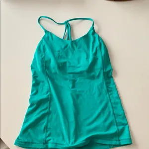 Old Navy work out tank thumbnail 1