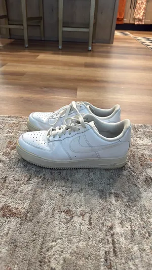 Nike Air Force 1 thumbnail 6
