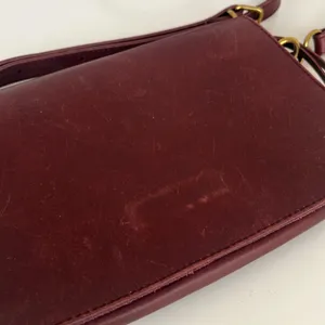 Madewell The Flap Convertible Crossbody Bag in Dark Cabernet thumbnail 4