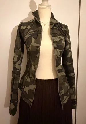 lululemon athletica Green Camouflage Define Jacket thumbnail 1