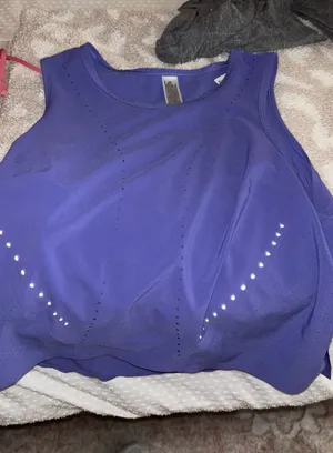 Lululemon Tank thumbnail 1