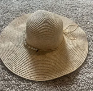 SHEIN straw beach hat thumbnail 1