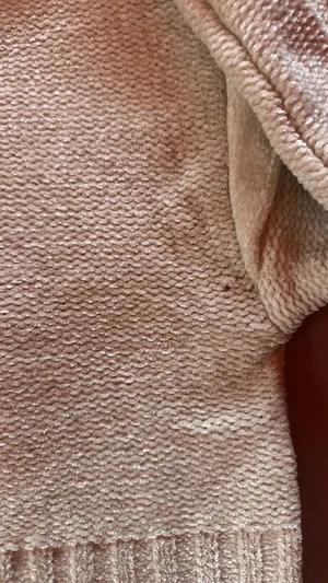 Urban Outfitters Crop Sweater thumbnail 3