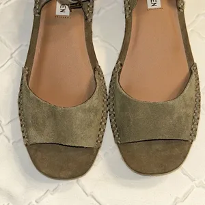 Steve Madden Green Suede/Leather Wedge Heel Open Toe Sandals (Size 8.5M) thumbnail 10