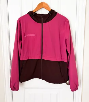 Senita Athletics Nora Windbreaker in French Rose/ Fossil Jacket Size Small thumbnail 1
