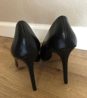 Pumps Heels Size 7.5 thumbnail 8