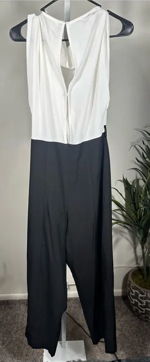 B114. Glam Los Angeles Two-Tone White and Black Draped Jumpsuit thumbnail 1
