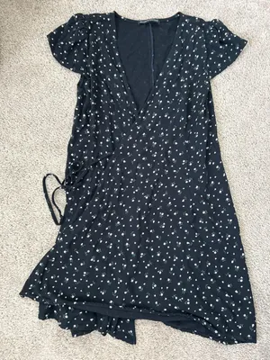 Brandy Melville Wrap Dress Floral thumbnail 1