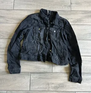 Free People Black Washed Denim Trucker Jacket thumbnail 1