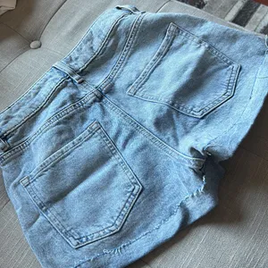 Garage Light Wash Denim‎ Shorts thumbnail 5