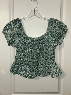 Green flower top thumbnail 2