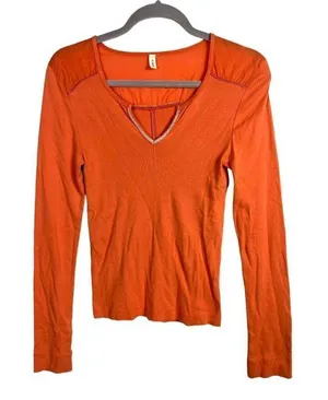 Anthropologie‎ tiny orange top thumbnail 1