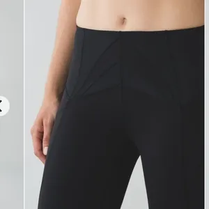 Lululemon‎ exquisite crop high rise black 2 thumbnail 5