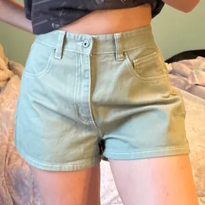 Cotton On Green Denim High Rise Mom Shorts thumbnail 3