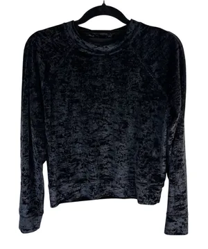 Lululemon Black Crushed Velvet Crewneck Sweatshirt Raglan Sleeve Pullover‎ rare thumbnail 1