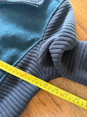 The North Face Women’s Fleece Zipup thumbnail 3