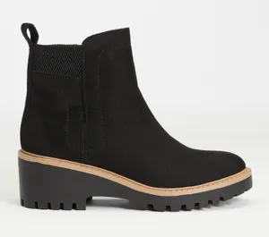 Maurices Bridget Chelsea Boots Black Faux Suede Ankle Zipper thumbnail 1