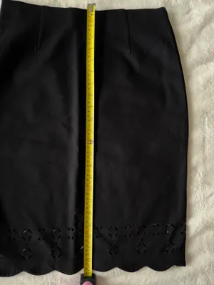 Amanda + Chelsea Black Pencil Skirt Size 6 thumbnail 4