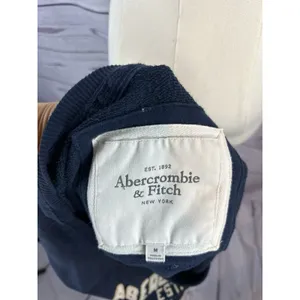 Y2k Abercrombie and Fitch Sweatshirt Womens Medium Navy Blue Logo Pullover thumbnail 4