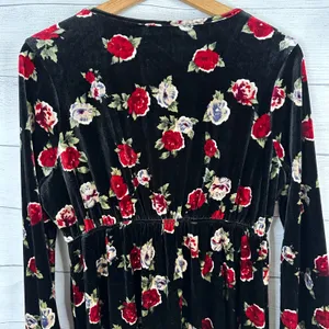 Lovesick Women L 0 Black Velvet Floral Plunge Dress Bell Sleeve Gothic Festival thumbnail 6