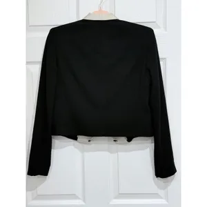 Alice + Olivia Employed Cropped Tuxedo Blazer Black Cream Shawl Collar Size 4 thumbnail 6
