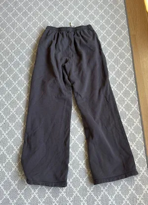 Grey Brandy Melville Sweatpants thumbnail 2
