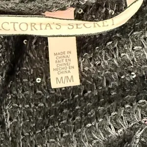 Victoria’s Secret Sparkly Cashmere Robe thumbnail 6