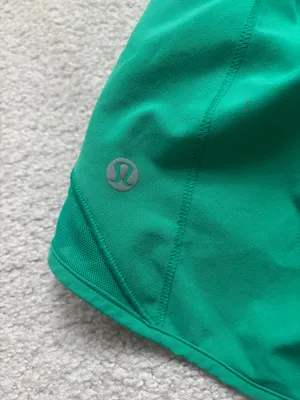Lululemon Hotty Hot Shorts 2.5" thumbnail 3