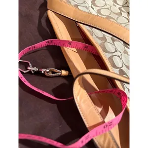 Classic coach pattern handbag in brand new condition thumbnail 13