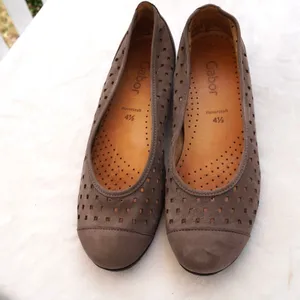 Gabor Hovercraft Brown Suede Perforated Flats Size 5.5‎ thumbnail 3