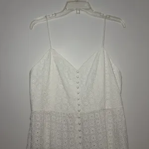 Alice+Olivia SHANTELLA TIERED BUTTON MAXI DRESS in Off White 10 Rush Sorority thumbnail 6
