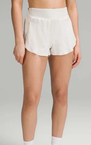 LULULEMON FAST AND FREE HR SHORTS 2" * AIRFLOW in EMBOSS MINI BONE/BONE thumbnail 1