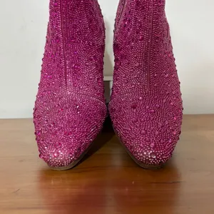 Cozzy Girl Pink Rhinestone Western Ankle Boots Pointed Toe Stacked Heel Size 7.5 thumbnail 5