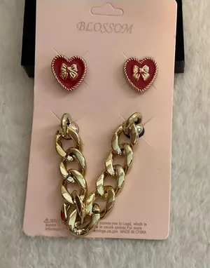 Blossom Gold Chain Necklace with Red Heart Studs thumbnail 1