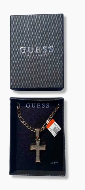 ⚜️✝️ NWT Guess Gold Plated Silver Glitteresque Effect Crucifixrion Cross Pendant Figaro Chain Necklace ✝️⚜️ thumbnail 2