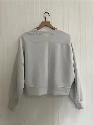 LULULEMON Softstreme Perfectly Oversized Cropped Crew in Vapor Size 8 thumbnail 3