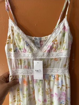 Rue21 Cream Floral High-Low Maxi Dress thumbnail 6