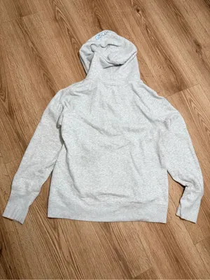 Hollister Women's Senior 2026 Hoodie XL Gray Chenille Patch Pullover thumbnail 3