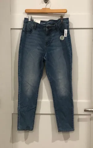 Super Skinny Jeans thumbnail 1