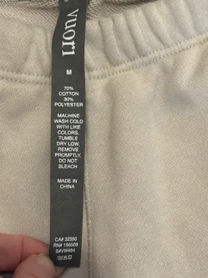Vuori Boyfriend Sweatpants sz Medium  thumbnail 2