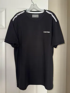 Calvin Klein Black and White Men's Tee thumbnail 1