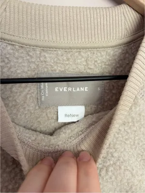 Everlane the Renew Fleece Raglan Sweatshirt Sandstone Small thumbnail 4