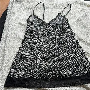 Victoria's Secret Black and White Lace Trim Pajama Top thumbnail 4