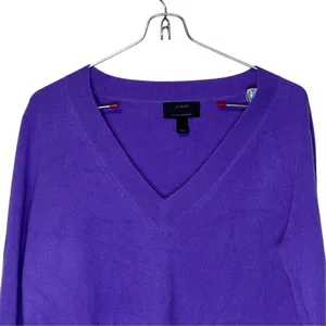 J.Crew Womens Italian Cashmere V-Neck Sweater Purple Relaxed Fit M 29660 thumbnail 2