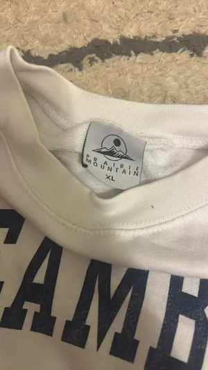 Oversized Cute Crewneck White Size XL thumbnail 3