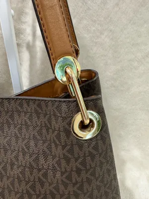 Michael Kors Raven Large Shoulder Bag thumbnail 4
