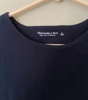 Abercrombie Seamless Long Sleeve thumbnail 3