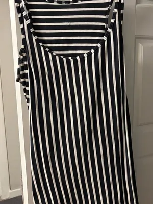 Lululemon tank top cross cross back thumbnail 1
