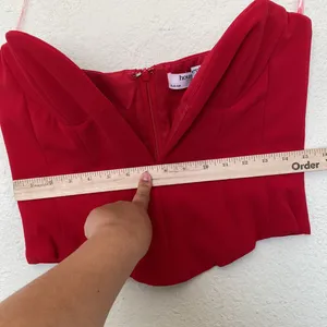 HOUSE OF CB‎ 'Lydia' Red Rose Plunge Corset NWOT size L D- DD thumbnail 7