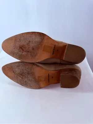 Free People Suede Pull On Pointed Toe‎ Bootie in Taupe Size 9 or 40 thumbnail 7